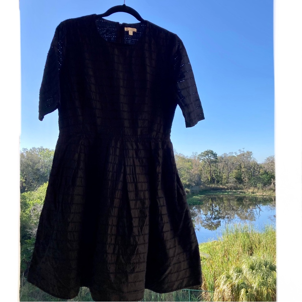 GAP Women's Black Eyelet 100% Cotton Half-Sleeve Fit & Flare Dress Size:8